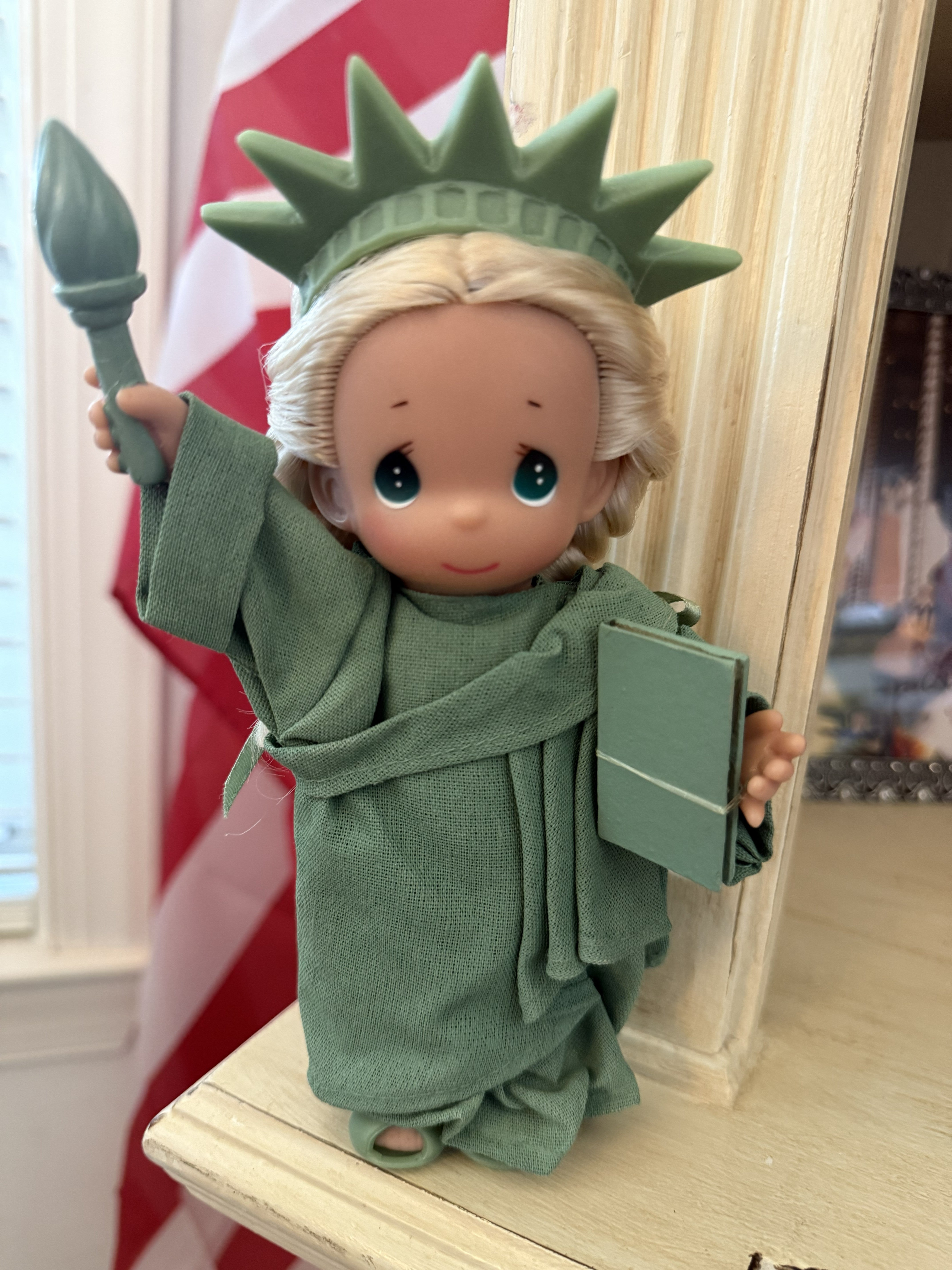 Statue of Liberty -7” Doll – The Doll Maker