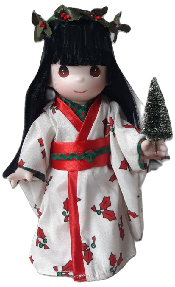 Japanese Christmas Yukie - 9” Doll