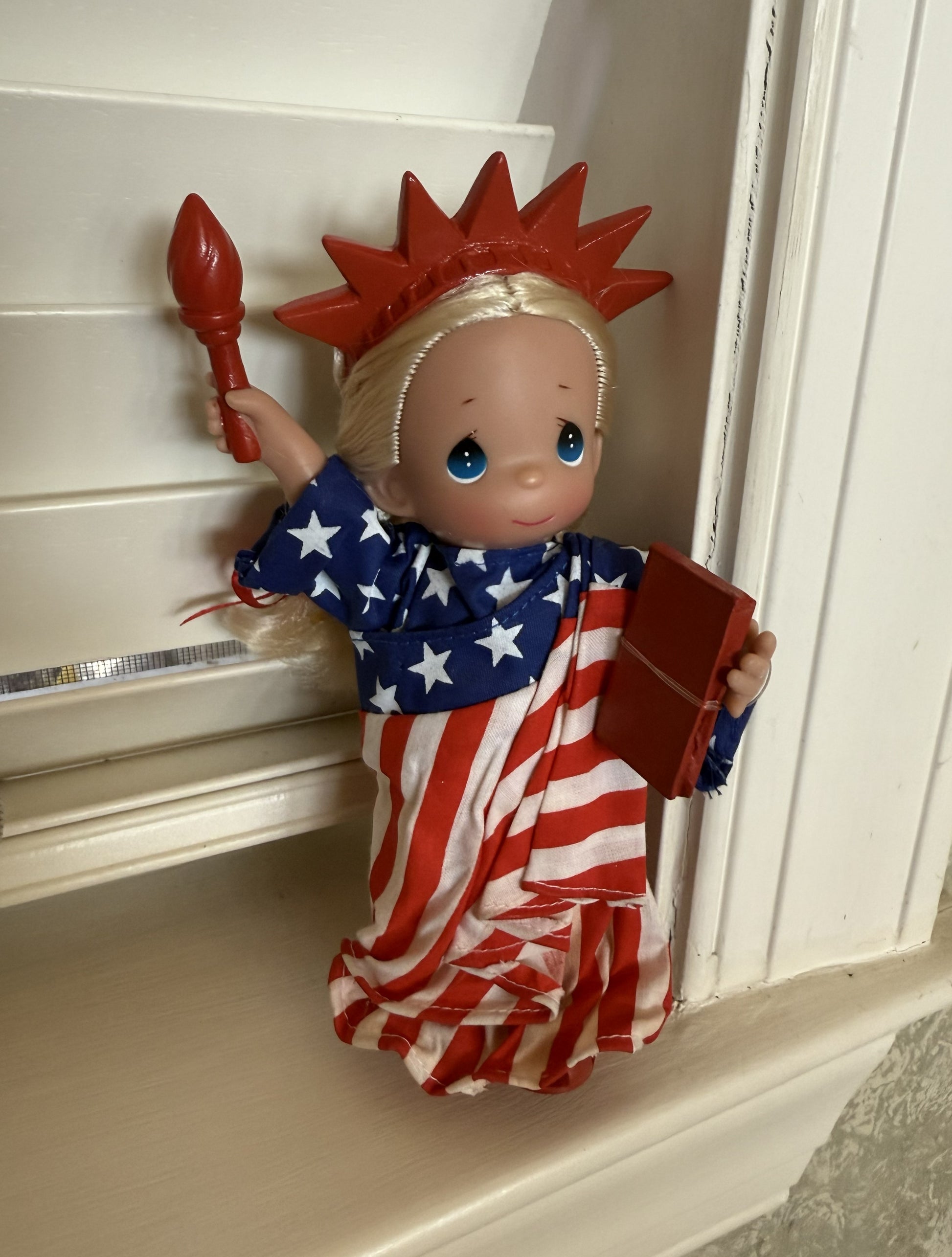 Statue of Liberty Red, White & Blue - 7” Doll