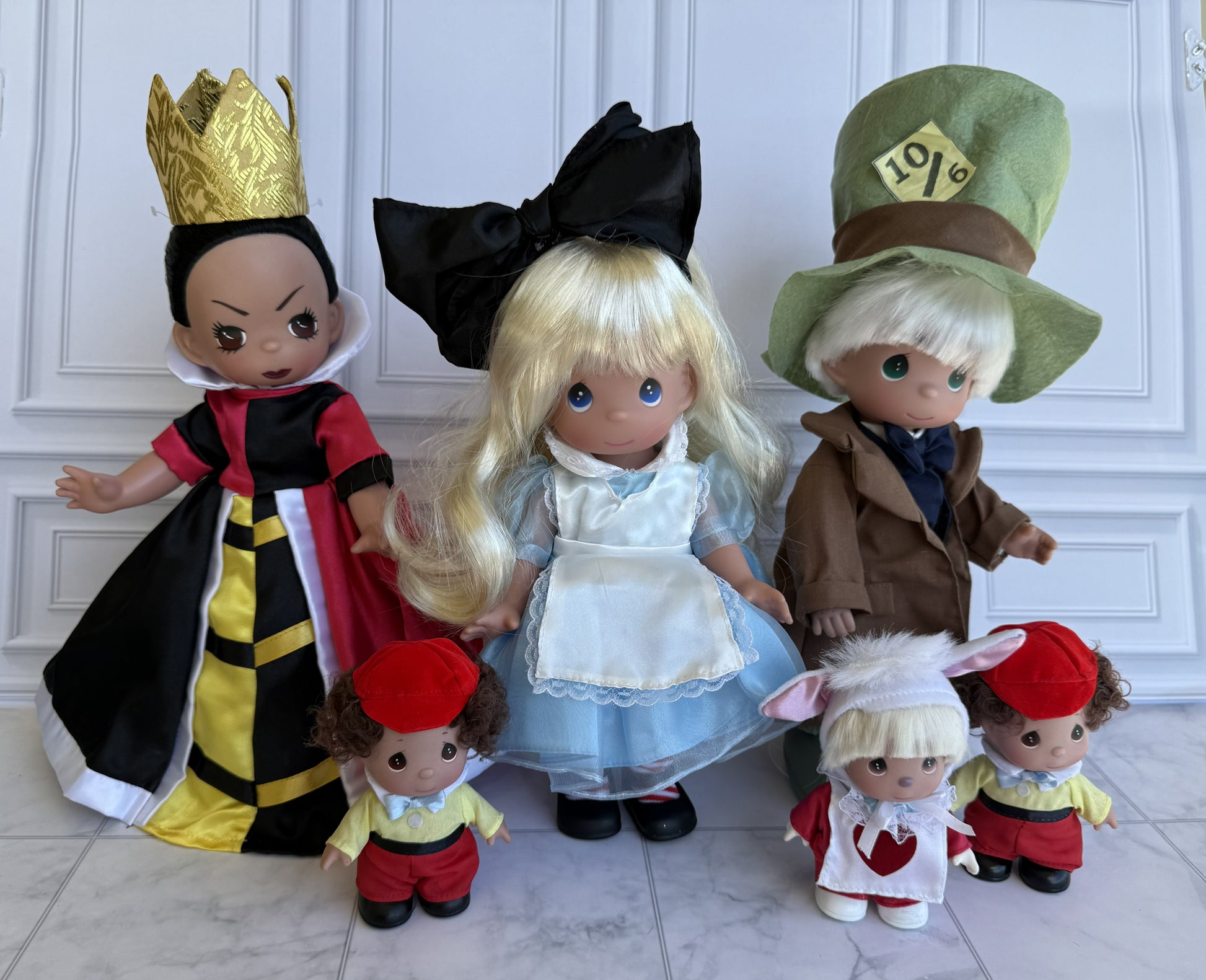 Queen of Hearts - Alice in Wonderland