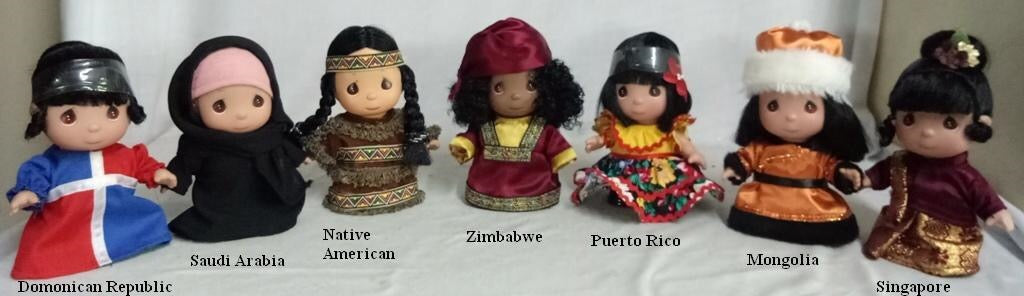 Small World Mini Set #5 - 5” Dolls