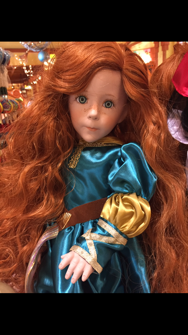 Merida in Porcelain Princesses