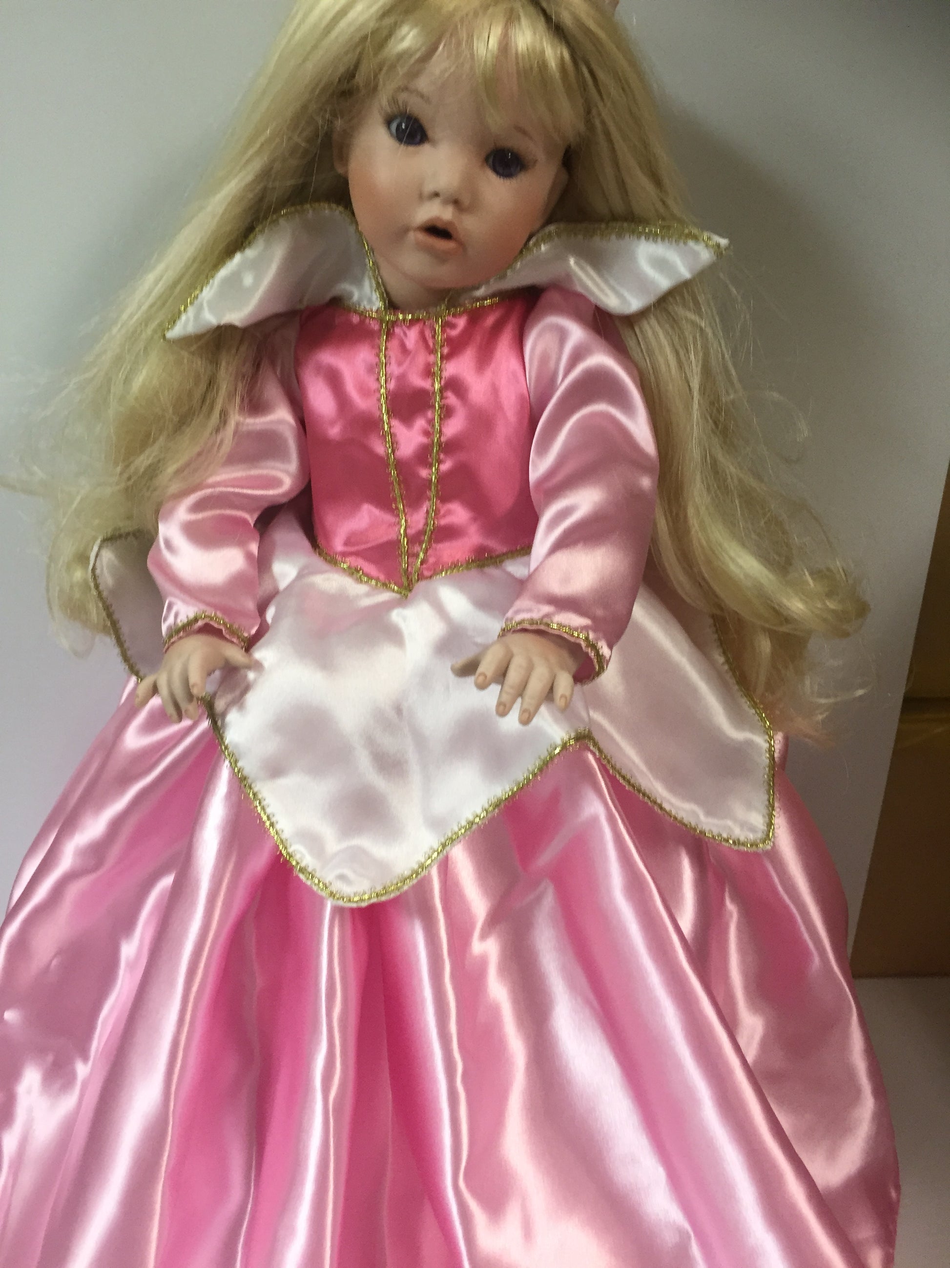 Sleeping Beauty in Porcelain Princesses