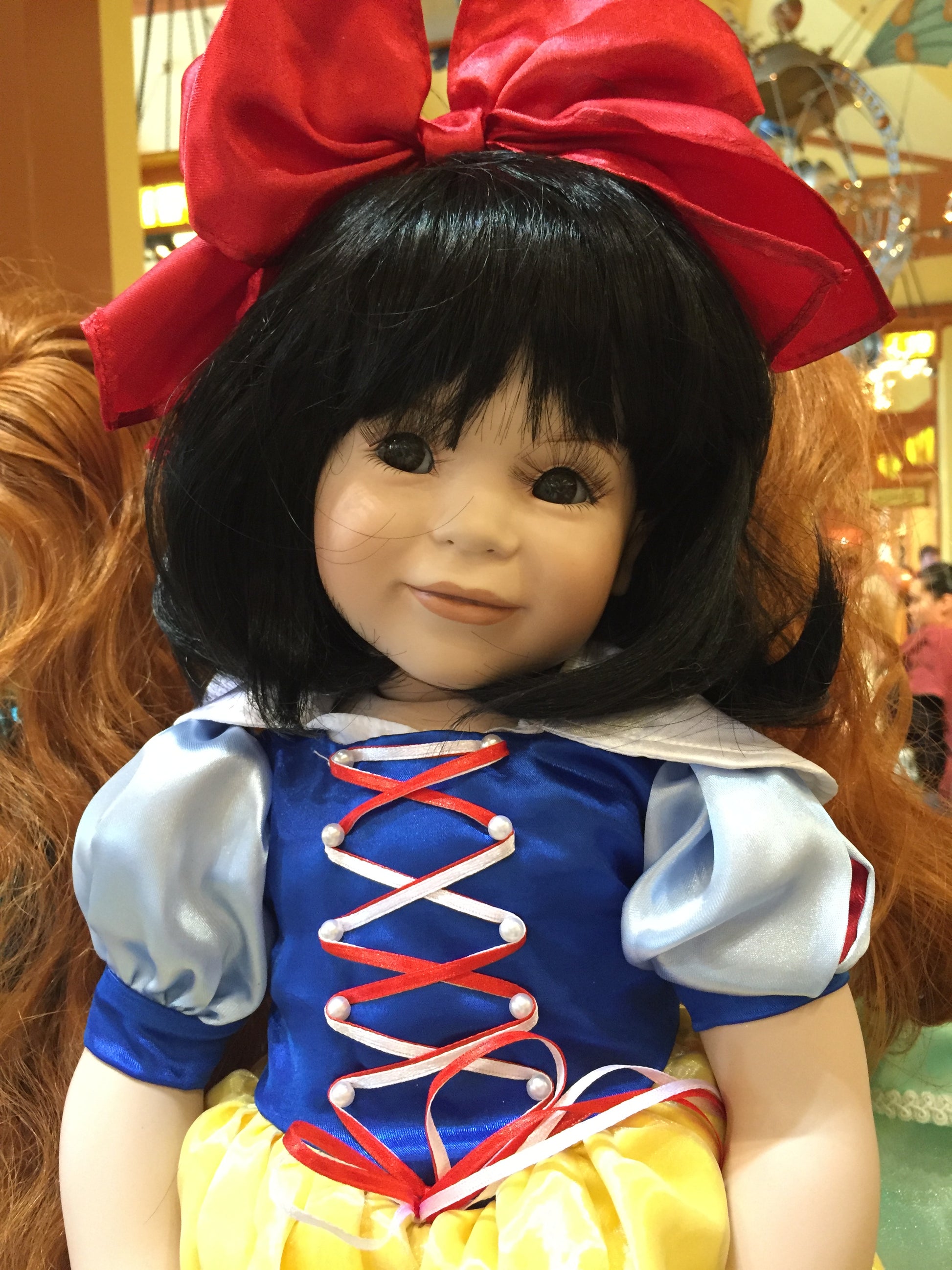 Snow White in Porcelain Princesses